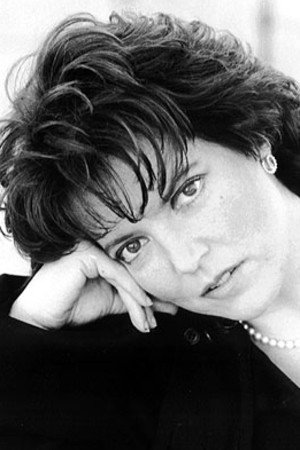 Amy Wallace portrait