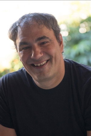 Mark Toma portrait