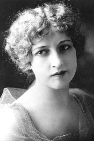 Marion Leonard portrait