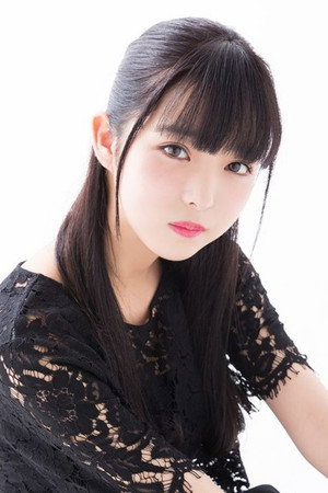 Yoshizawa Ririka portrait