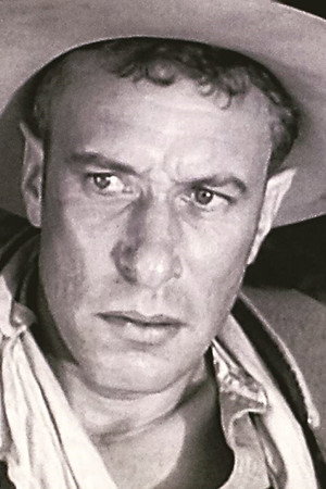 Mort Mills portrait