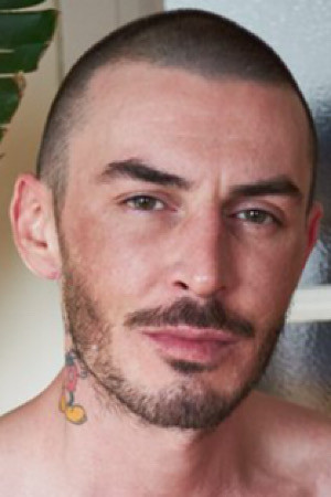 Geo Dovek portrait