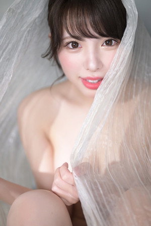 Noa Nanami portrait