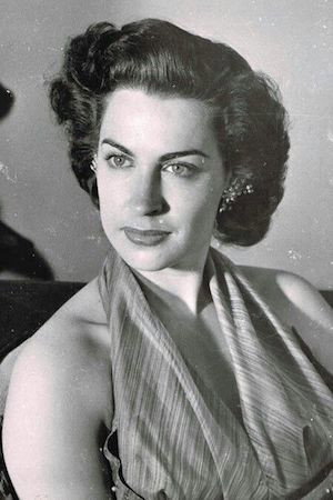 Martha Valdés portrait