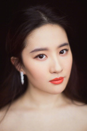Liu Yifei portrait