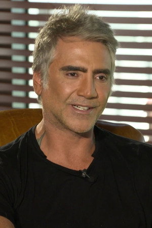 Alejandro Fernández portrait