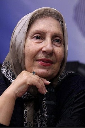Shirin Yazdanbakhsh portrait