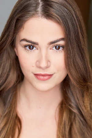 Claire Van Der Linden portrait