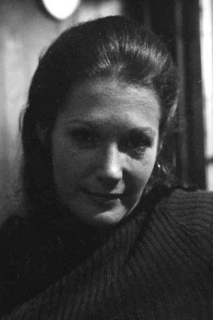 Megan Ross portrait
