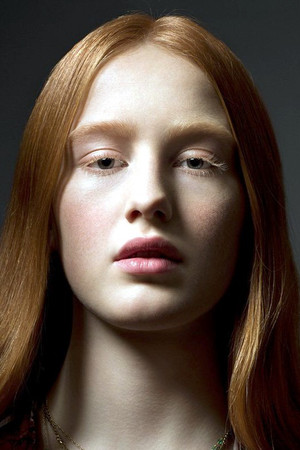 Bobbi Salvör Menuez portrait