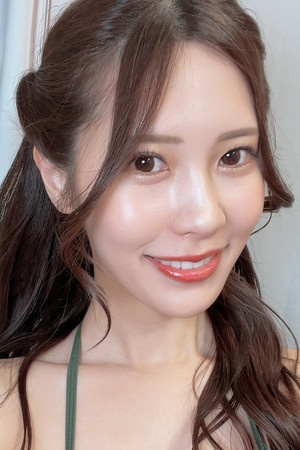 Asami Mizuhata portrait