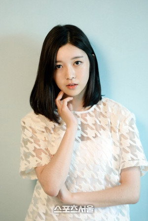 Choi Bae-young portrait