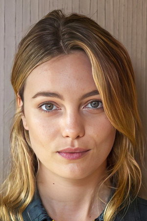 Leila George portrait