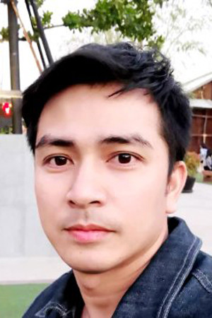 Ratiphong Phumalee portrait