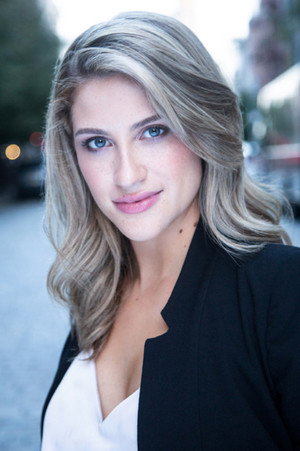 Kailey Hyman portrait