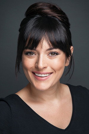 Ezgi Mola portrait
