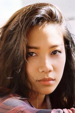 Kanyapak Wuttara portrait