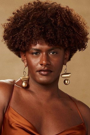 Liniker portrait