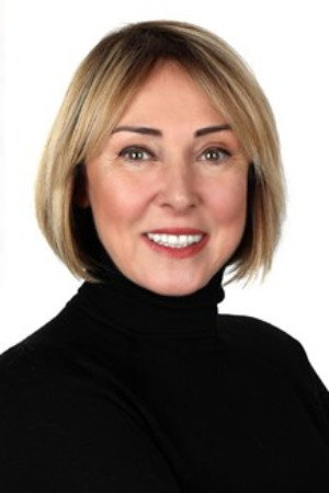 Müge Akyamaç portrait