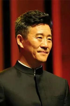 Hou Yansong portrait