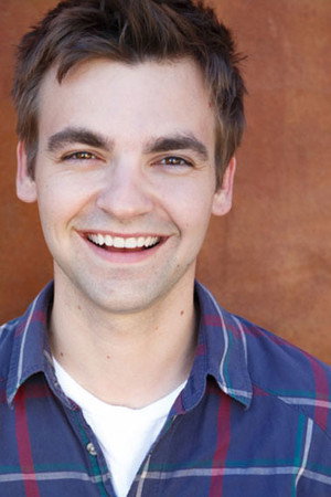 Drew Tarver portrait