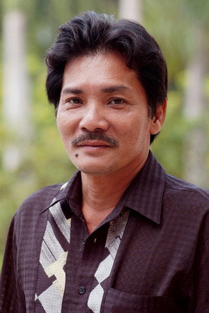 Thương Tín portrait