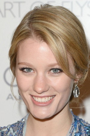 Ashley Hinshaw portrait
