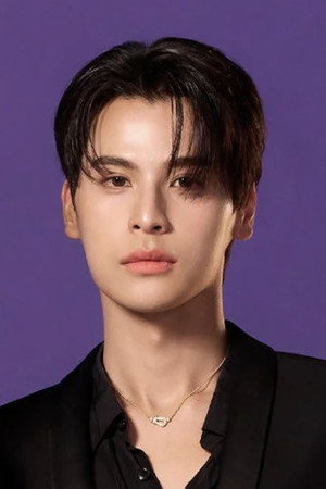 Thipakorn Thitathan portrait
