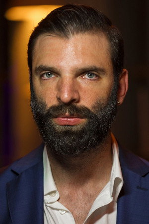 Kim Ciobanu portrait