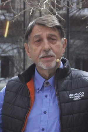 Jesús Cuesta portrait