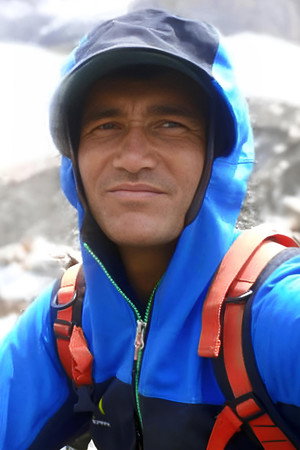 Ali Durani portrait