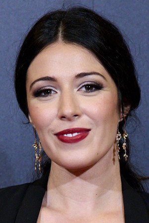 Elizabeth Tabish portrait