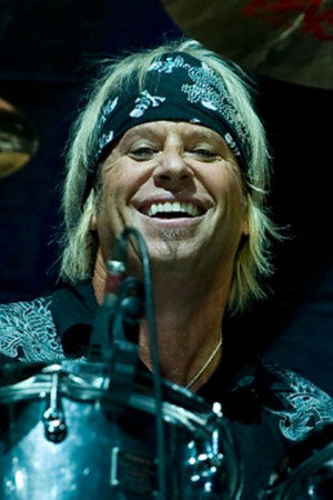 Bobby Blotzer portrait