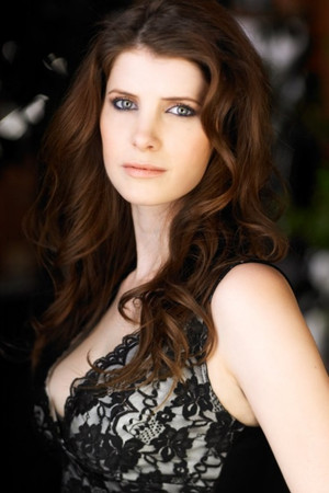 Courtney Richter portrait