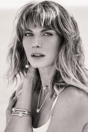 Angela Lindvall portrait