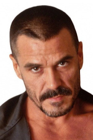 Rolio Vizarro portrait