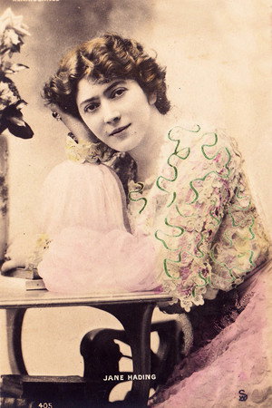 Jeanne Hading portrait