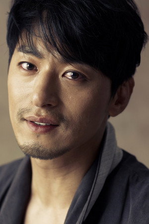 Ju Jin-mo portrait