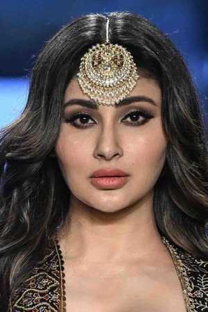 Mouni Roy portrait