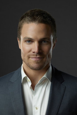Stephen Amell portrait