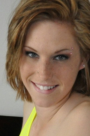 Ella Woods portrait