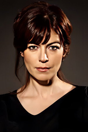 İdil Fırat portrait
