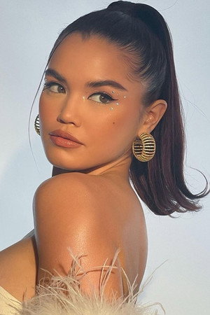 Paris Berelc portrait