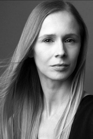 Stina Quagebeur portrait