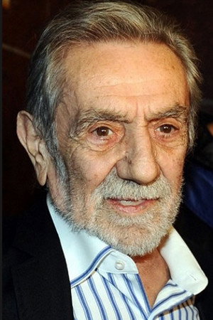 Aydemir Akbaş portrait