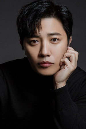 Jin Goo portrait