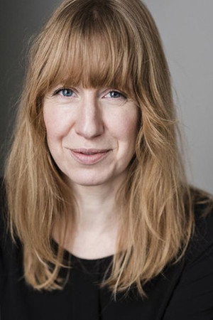 Nia Gwynne portrait