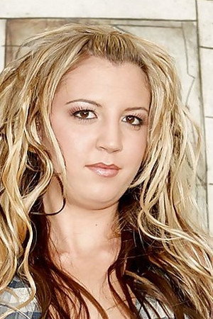 Kaycee Dean portrait