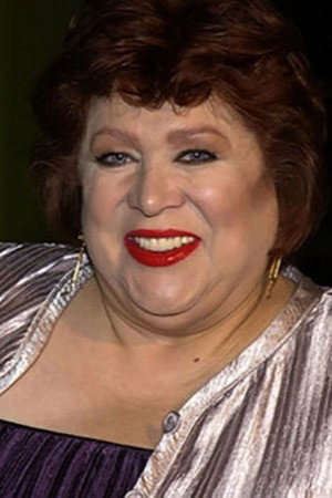 Liz Torres portrait