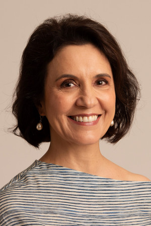 Verónica Merchant portrait